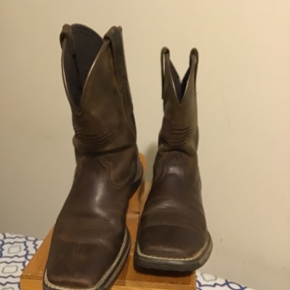 🔥Best offers, Ariat, great cond, American 🇺🇸 boots, size 2, see photos - Picture 2 of 5